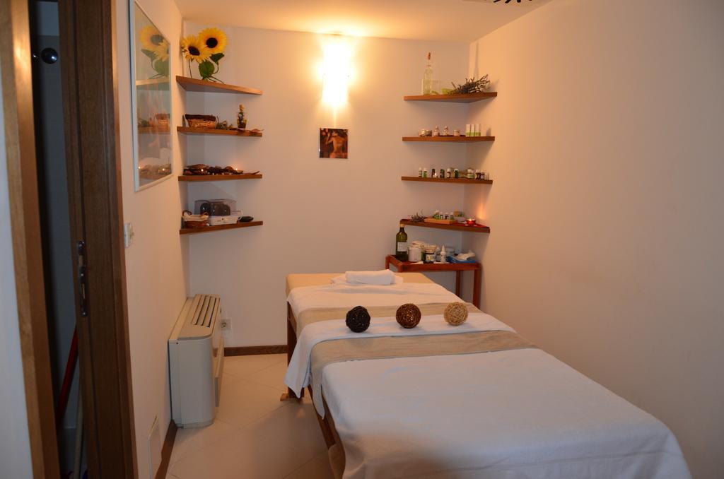 Hotel Mozart Opatija Rom bilde