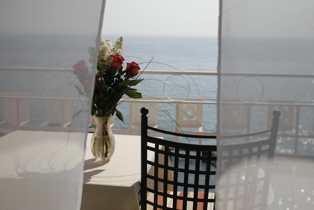 Hotel Mozart Opatija Rom bilde